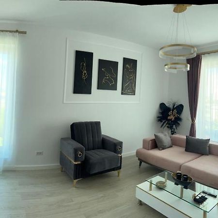 Glamart Apartment 크라이오바 외부 사진
