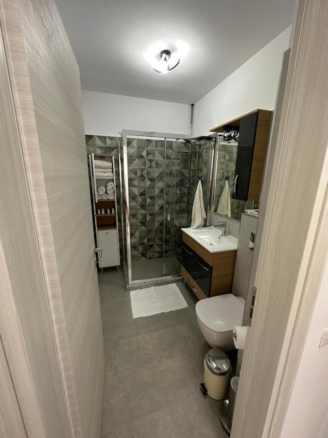 Glamart Apartment 크라이오바 외부 사진